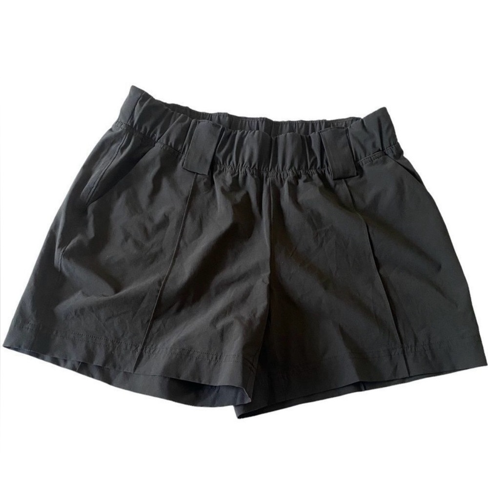 Athleta Black Shorts Sz 6